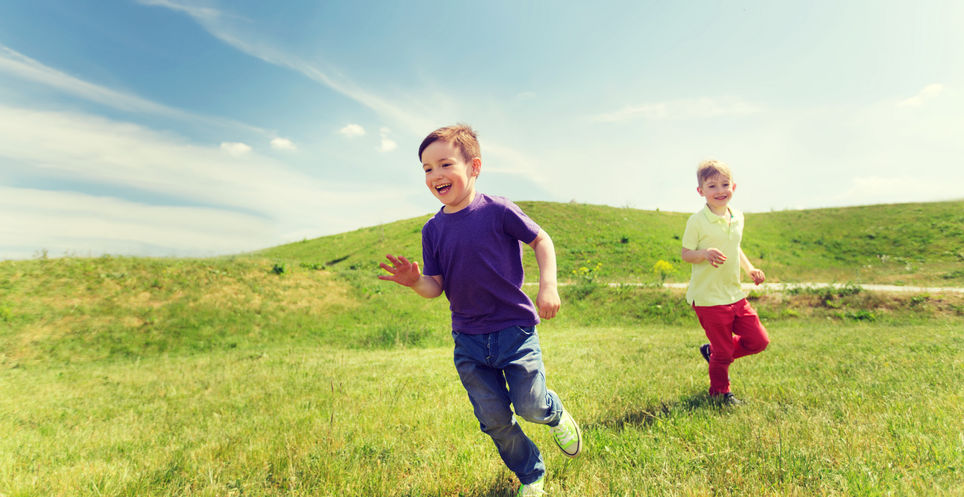 niños corriendo 