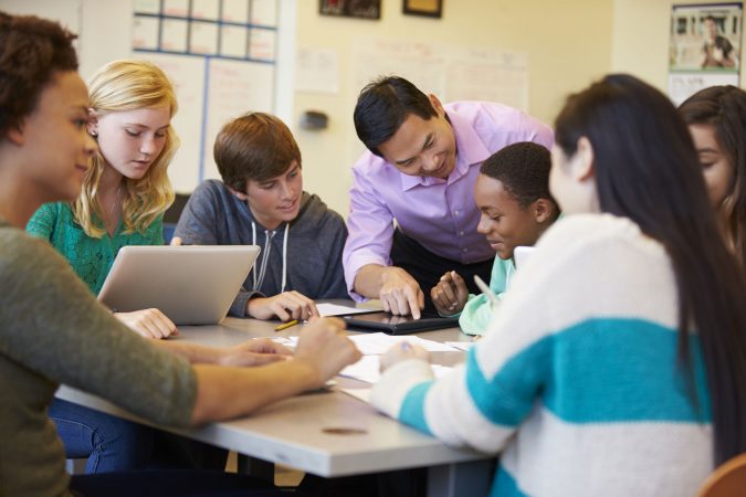 niños en aula