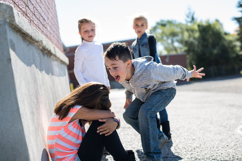 Las 8 mejores frases para luchar contra la violencia en las escuelas